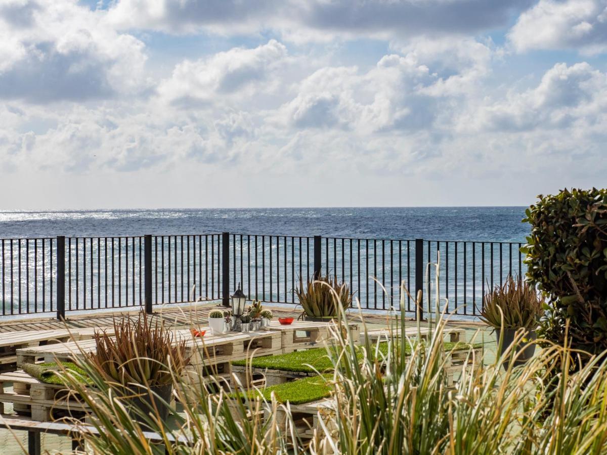 Apartment On Beach Mijas Sitio de Calahonda 外观 照片