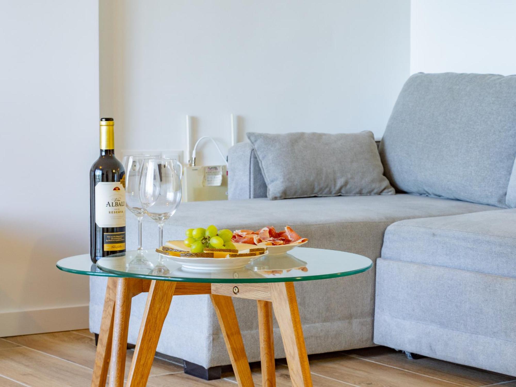 Apartment On Beach Mijas Sitio de Calahonda 外观 照片