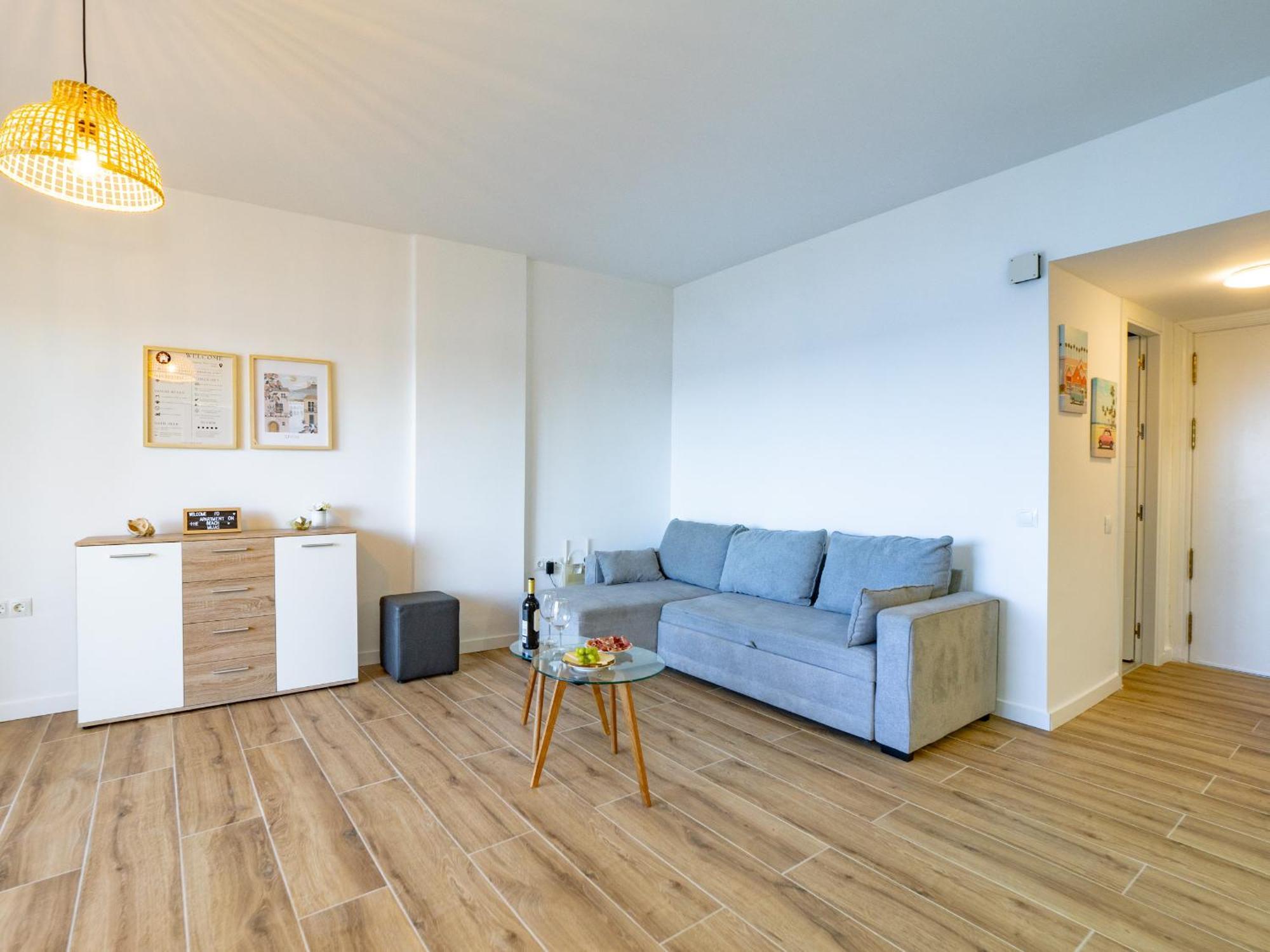 Apartment On Beach Mijas Sitio de Calahonda 外观 照片