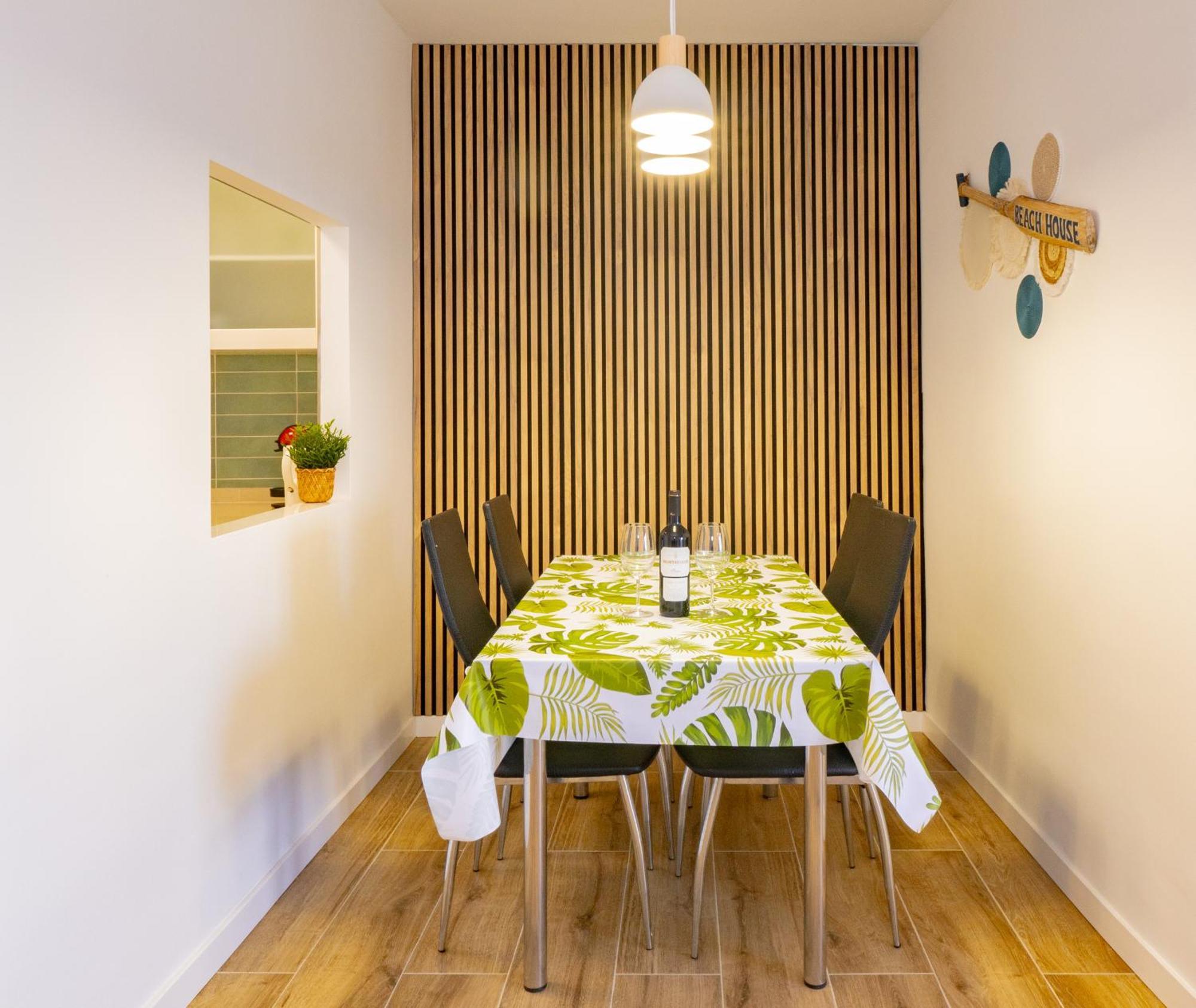 Apartment On Beach Mijas Sitio de Calahonda 外观 照片