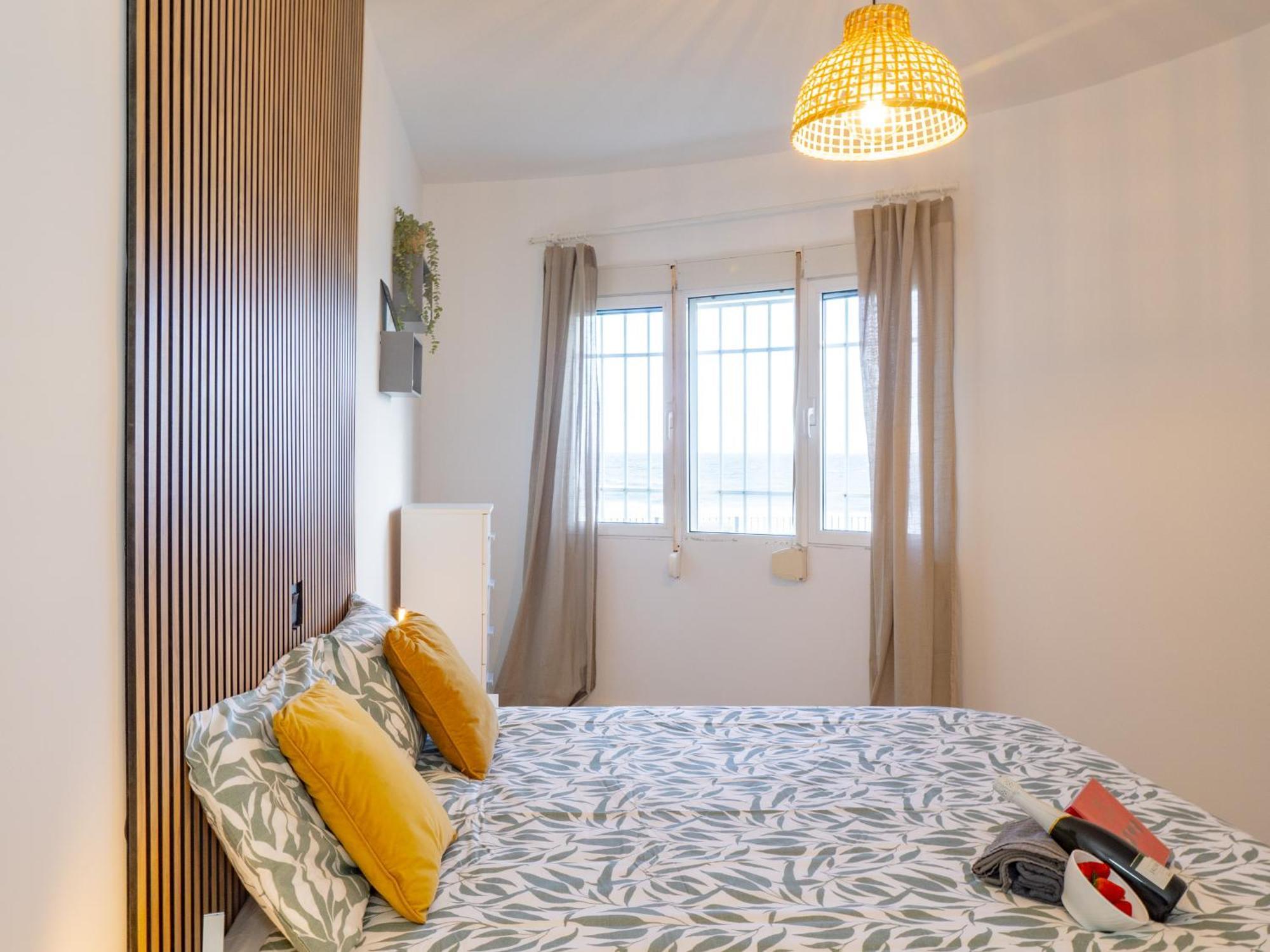 Apartment On Beach Mijas Sitio de Calahonda 外观 照片