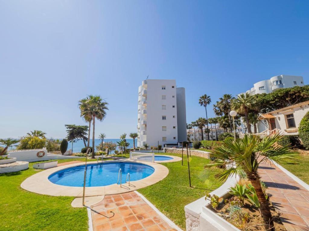Apartment On Beach Mijas Sitio de Calahonda 外观 照片