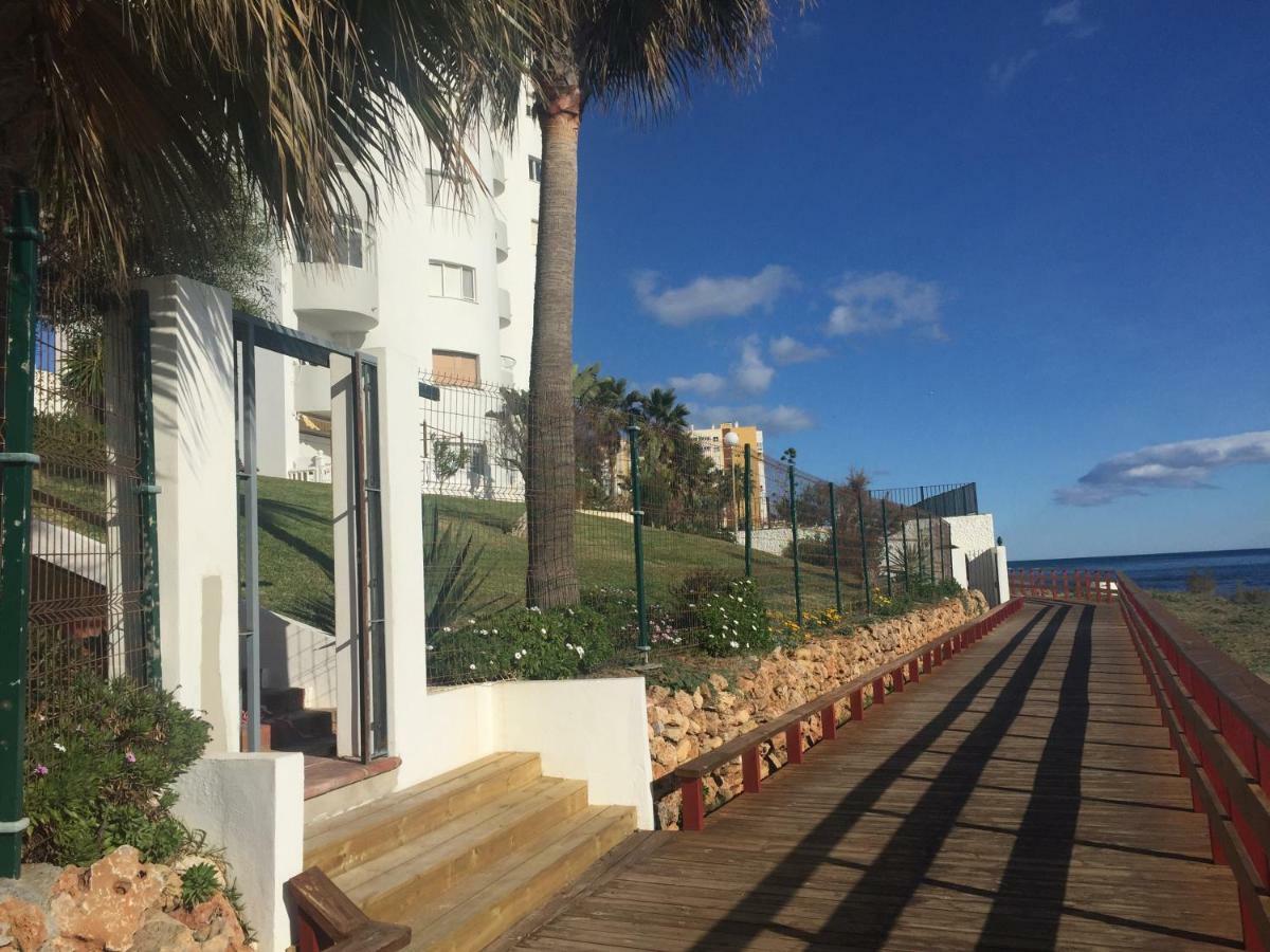 Apartment On Beach Mijas Sitio de Calahonda 外观 照片